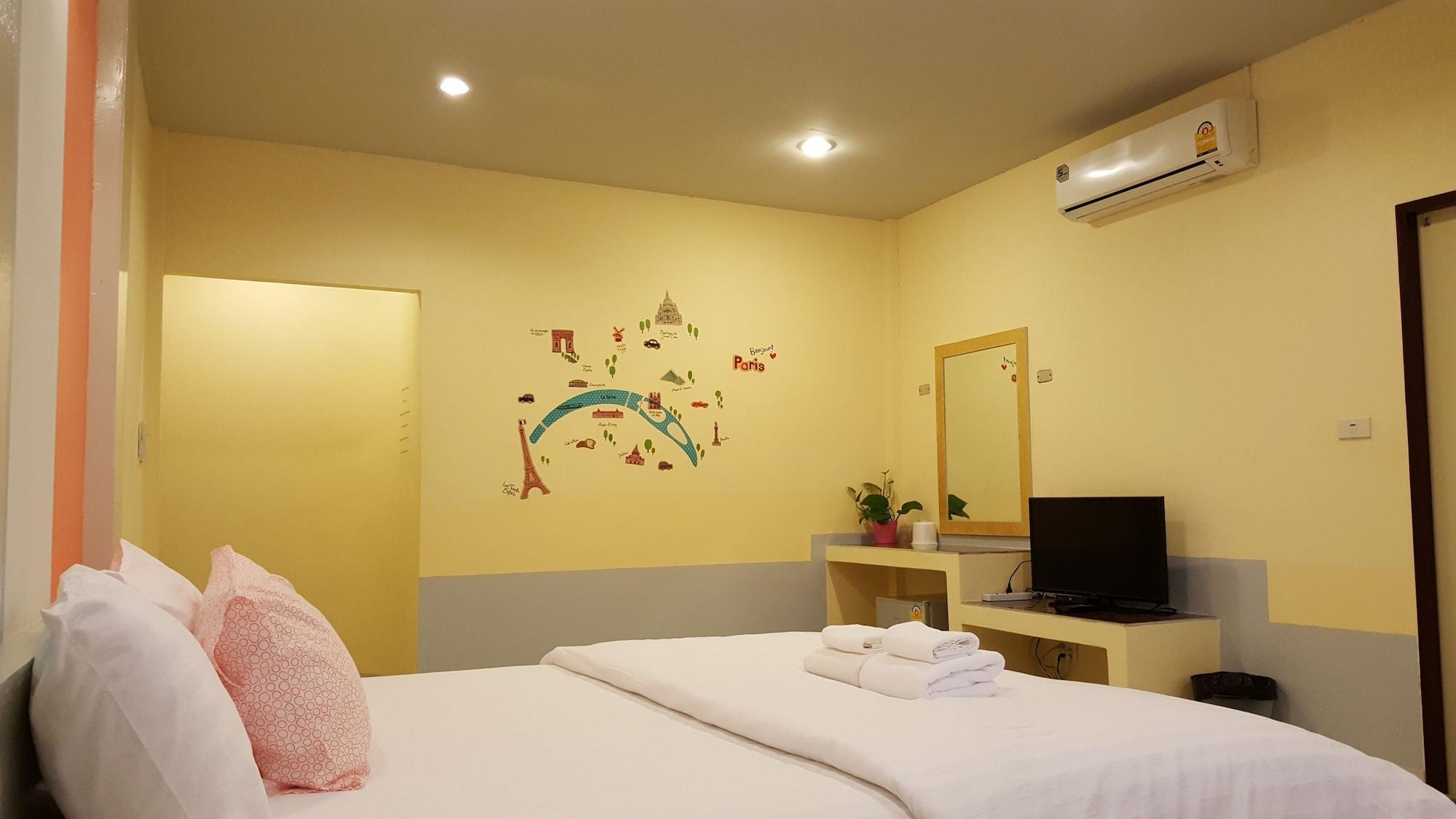 Juntima Place At Amphawa Exterior foto