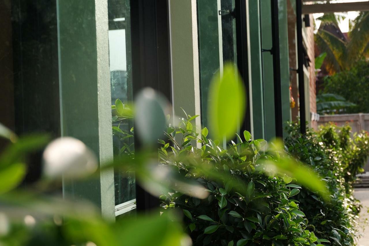 Juntima Place At Amphawa Exterior foto