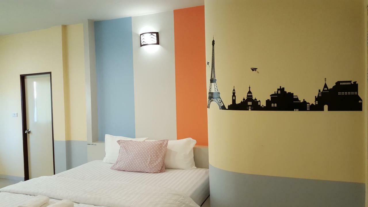 Juntima Place At Amphawa Exterior foto