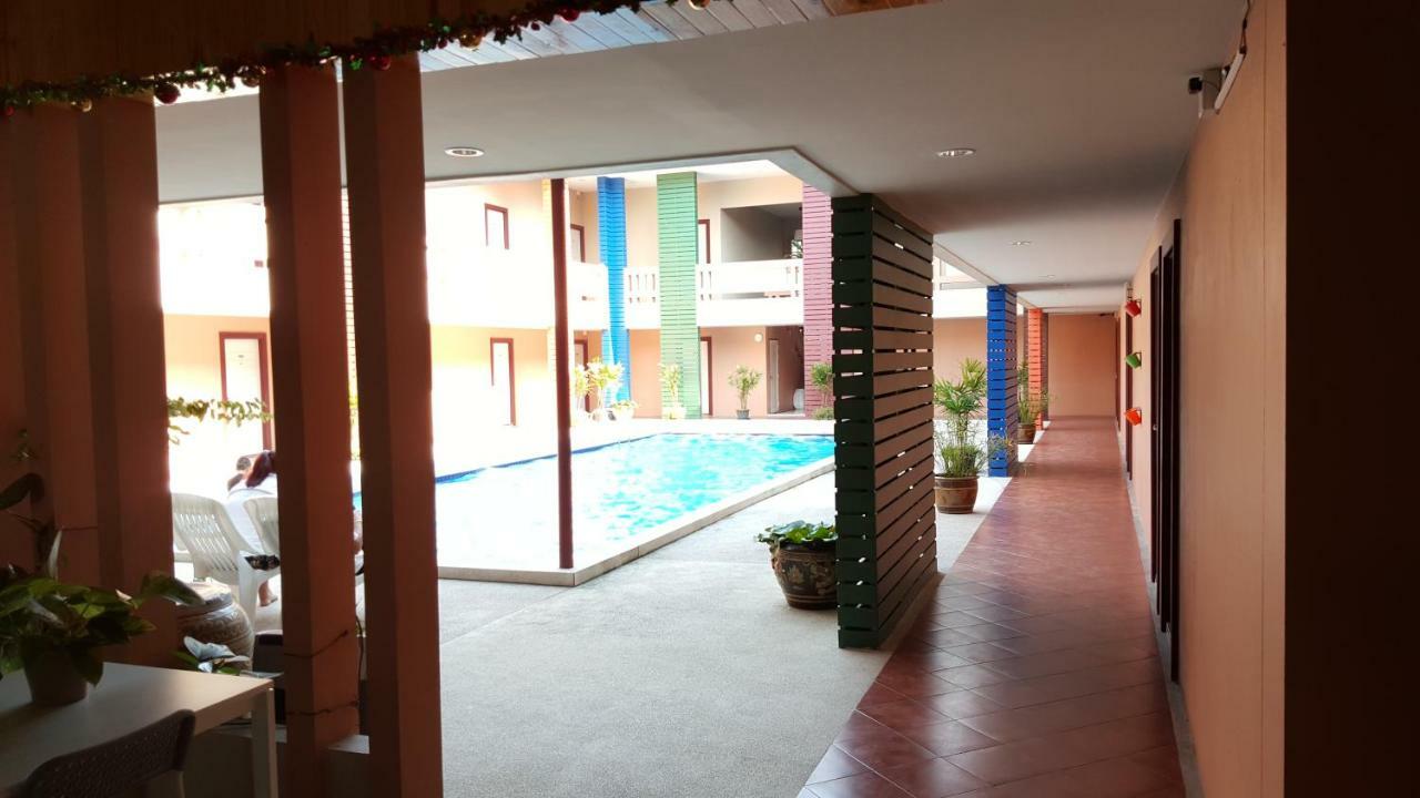 Juntima Place At Amphawa Exterior foto
